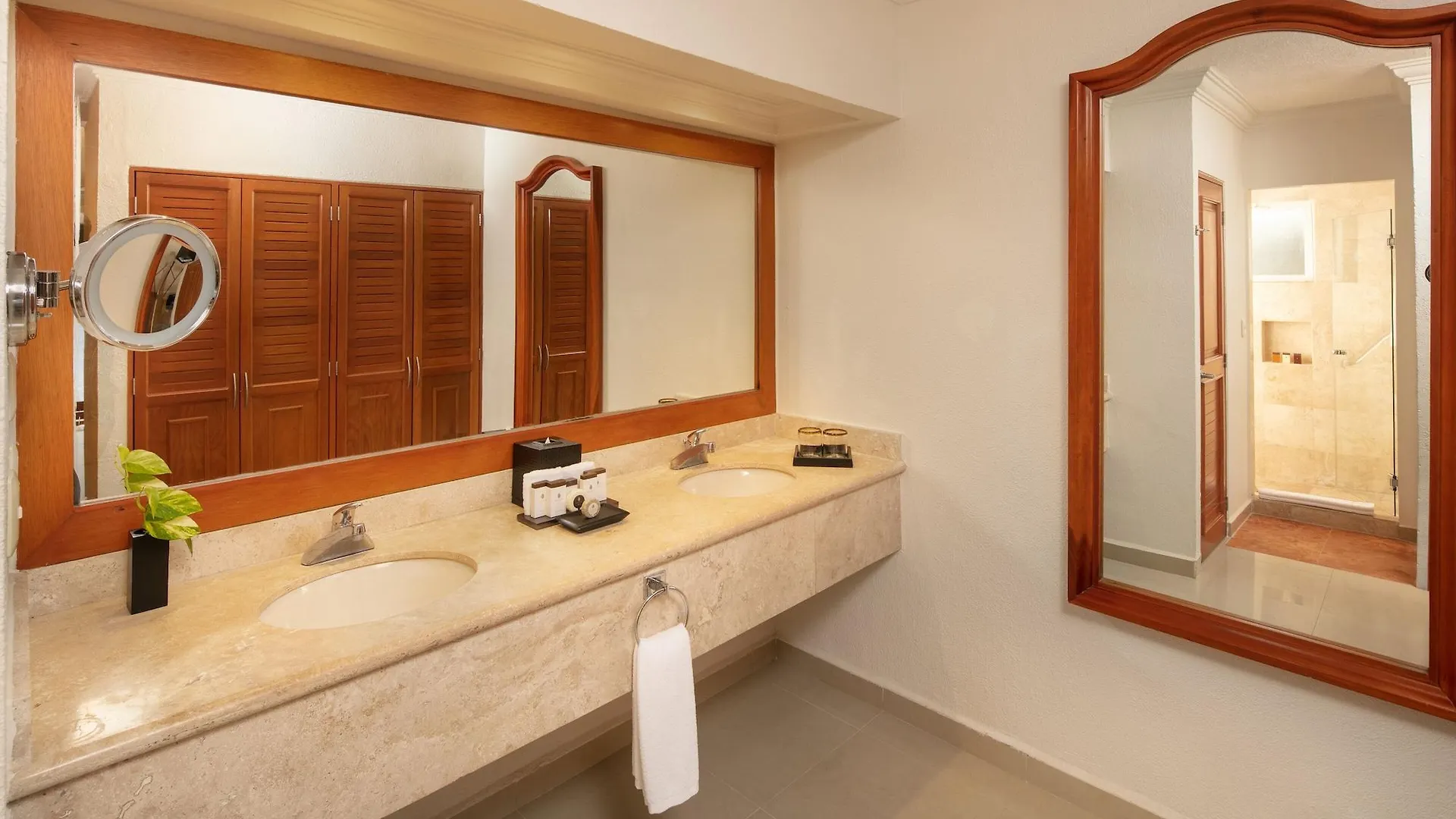 El Dorado Seaside Palms, Catamaran, Cenote & More Inclusive (Adults Only) Xpu Ha 5*,  Mexico