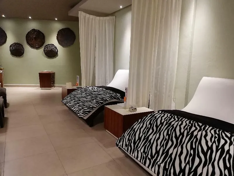 ***** Resort El Dorado Seaside Palms, Catamaran, Cenote & More Inclusive (Adults Only) Xpu Ha Mexico