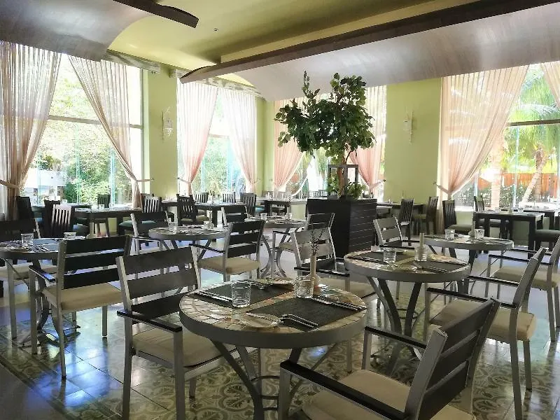 Resort El Dorado Seaside Palms, Catamaran, Cenote & More Inclusive (Adults Only) Xpu Ha