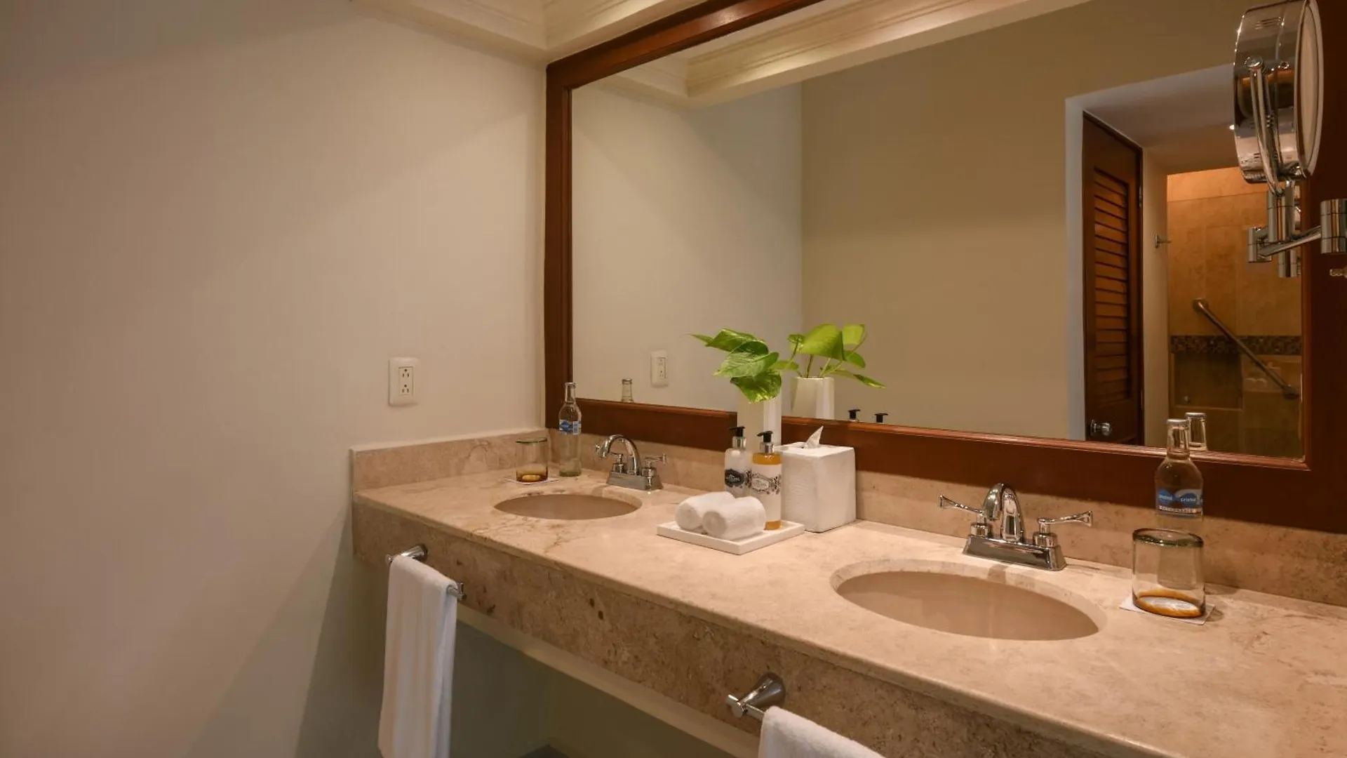 El Dorado Seaside Palms, Catamaran, Ecoturistic Ranch, All & More Inclusive - Adults Only Xpu Ha 5*,